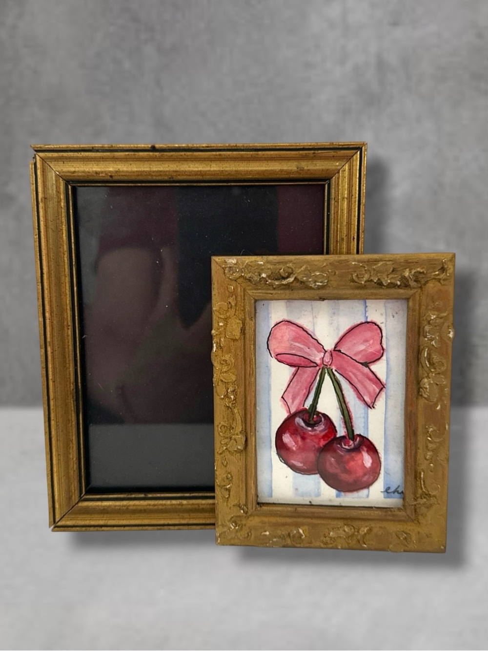 2 Small MINI GOLD WOOD Vintage Picture Frame 4x5 & 2X5X3.5